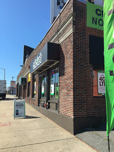 Cell Phone Store «Cricket Wireless Authorized Retailer», reviews and photos, 33 S Broadway, Lawrence, MA 01843, USA