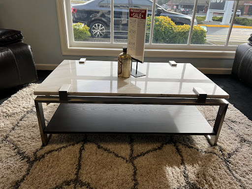 Furniture Store «Mor Furniture for Less | Lynnwood», reviews and photos, 4029 Alderwood Mall Blvd, Lynnwood, WA 98036, USA