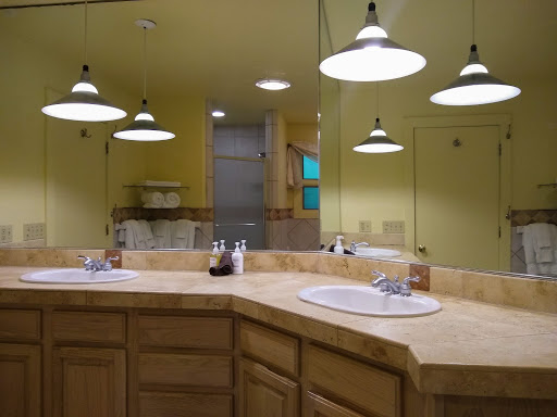 Bed & Breakfast «Red Leaf River Inn», reviews and photos, 146 Chestnut Walk Dr, Waynesville, NC 28786, USA