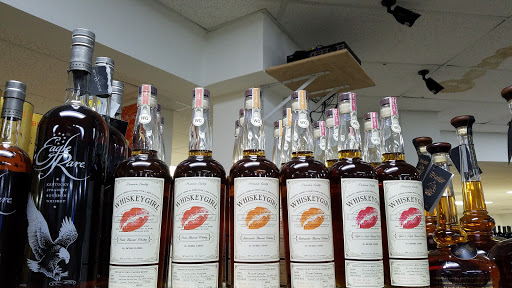 Liquor Store «BROWN PACKAGE STORE (liquor, beer, wine)», reviews and photos, 2896 Browns Bridge Rd, Gainesville, GA 30504, USA