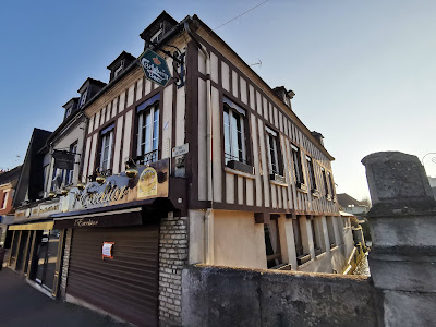 L'Excelsior à Gisors