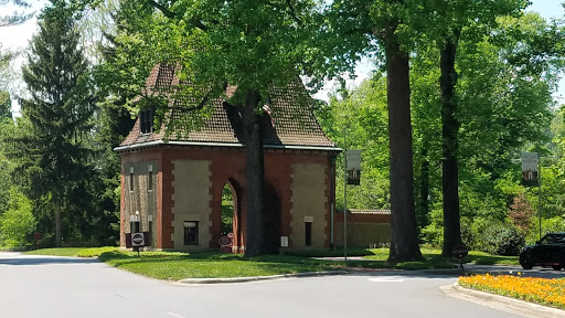 Gift Shop «Gate House Gift Shop», reviews and photos, Biltmore Estate Dr, Asheville, NC 28803, USA