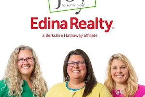 The Joy Erickson Real Estate Team | Edina Realty image