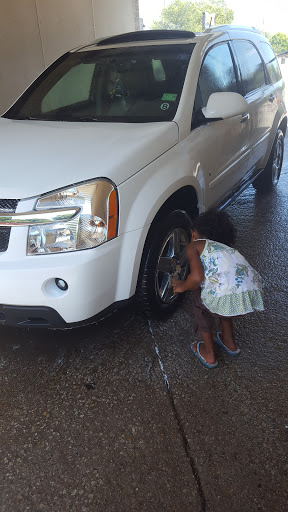 Little Joes Car Wash