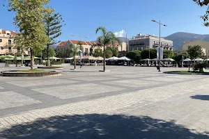 Vallianou Square - the Central Square of Argostoli image