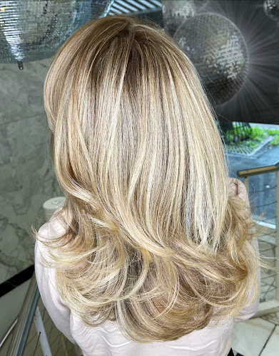 Coiffure Valentino & Hair to Go Rapperswil Telefonnummer