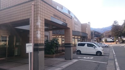 松川町 図書館