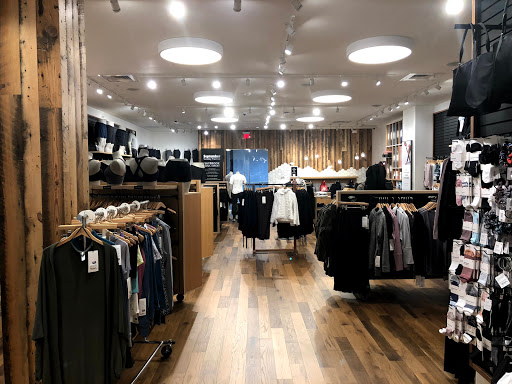 Cleaning Service «BCS: Office Cleaning | Commercial Cleaning | Janitorial Services», reviews and photos, 12 Bates Pl, Hartford, CT 06114, USA