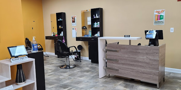 Preet Beauties-McHenry Eyebrow Threading and Waxing Salon (Inside Meijer Store)