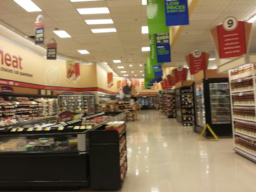 Pharmacy «Shoppers Food & Pharmacy - Centreville», reviews and photos, 6335 Multiplex Dr, Centreville, VA 20121, USA