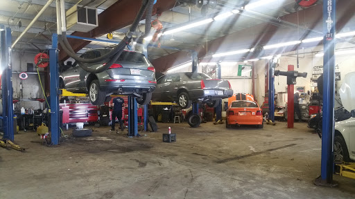 Auto Repair Shop «Fastrack Automotive Inc», reviews and photos, 147 Summit St #10, Peabody, MA 01960, USA