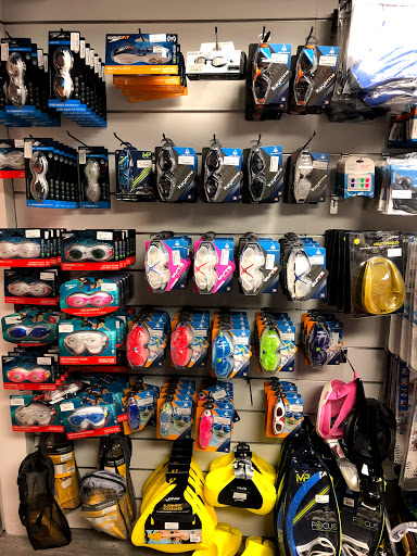 Tennis Store «The Court Sports Gear», reviews and photos, 79 Harbor Dr, Key Biscayne, FL 33149, USA
