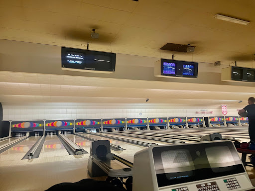 Bowling Alley «Flat Rock Lanes», reviews and photos, 14700 Telegraph Rd, South Rockwood, MI 48179, USA