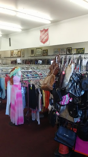 Thrift Store «The Salvation Army Family Store and Donation Center», reviews and photos, 17362 Beach Blvd, Huntington Beach, CA 92647, USA