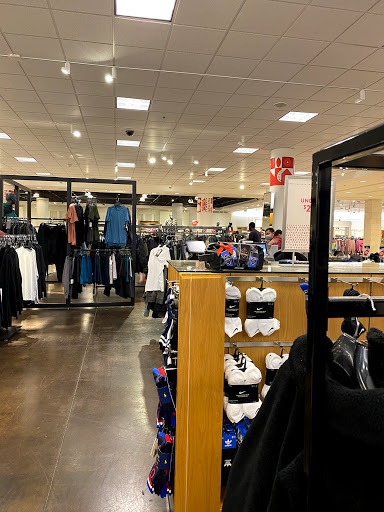 Department Store «Nordstrom The Mall at Green Hills», reviews and photos, 2130 Abbott Martin Rd, Nashville, TN 37215, USA
