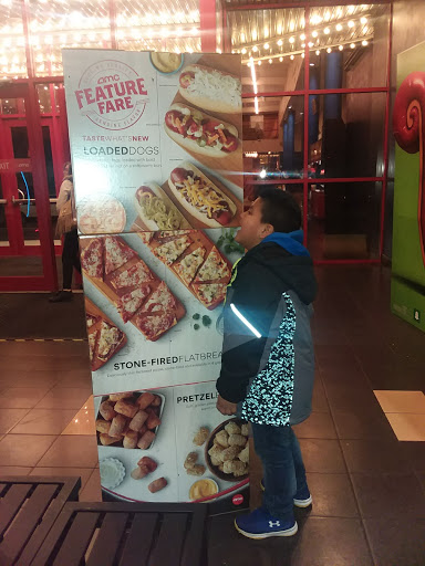 Movie Theater «AMC Loews Danbury 16», reviews and photos, 61 Eagle Rd, Danbury, CT 06810, USA