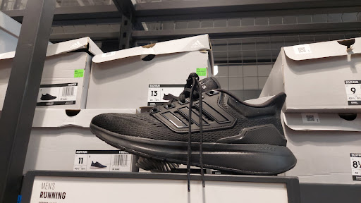 Clothing Store «Nike Factory Store», reviews and photos, 11401 NW 12th St #224, Miami, FL 33172, USA