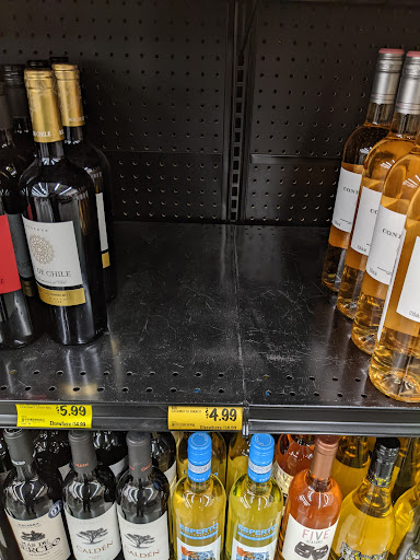 Grocery Store «Grocery Outlet Bargain Market», reviews and photos, 4949 Stevenson Blvd F, Fremont, CA 94538, USA