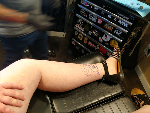 Tattoo and Piercing Shop «Skin City Tattoo and Body Piercing», reviews and photos, 11945 SW Pacific Hwy #102, Tigard, OR 97223, USA
