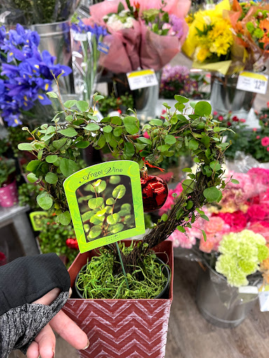 Supermarket «Save Mart Supermarkets», reviews and photos, 1900 Anderson Rd, Davis, CA 95616, USA