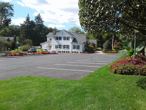 Funeral Home «Vander Plaat Funeral Home», reviews and photos, 257 Godwin Ave, Wyckoff, NJ 07481, USA