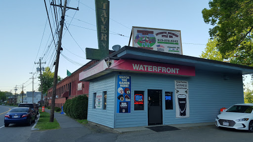 Night Club «The Waterfront Tavern 