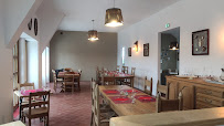 Atmosphère du Restaurant Chez Julien - La cuisine familiale et traditionnelle de Magali à Châteaudun - n°1