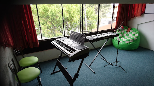 Opiniones de Musicarium Music Institute & Services en Quito - Tienda de instrumentos musicales