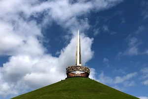 Mound of Glory image