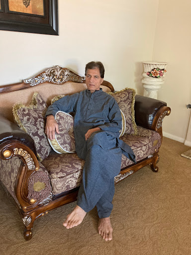 Tobacco Shop «3 Monkeys Smoke & Vape Shop», reviews and photos, 5140 Foothills Blvd #170, Roseville, CA 95747, USA