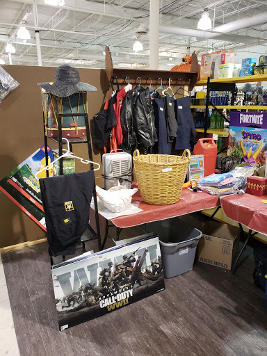 Flea Market «Trader Buck’s Flea Markets», reviews and photos, 1659 Eastway Dr, Crawfordsville, IN 47933, USA