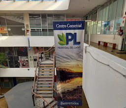 Centro comercial Pedregal del lago photo