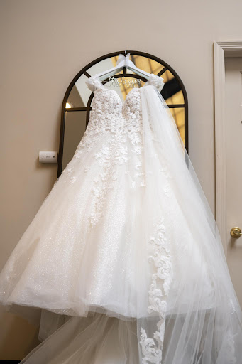 Wedding Store «Max Bridal NY», reviews and photos, 162 Jericho Turnpike, Mineola, NY 11501, USA