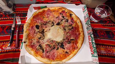 restaurant camion pizza sarkis à La Salle-les-Alpes