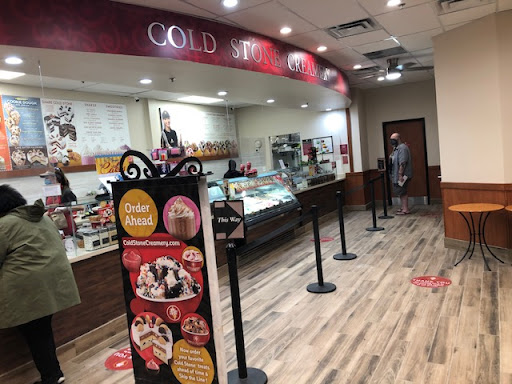 Ice Cream Shop «Cold Stone Creamery», reviews and photos, 7702B-B Richmond Hwy, Alexandria, VA 22306, USA