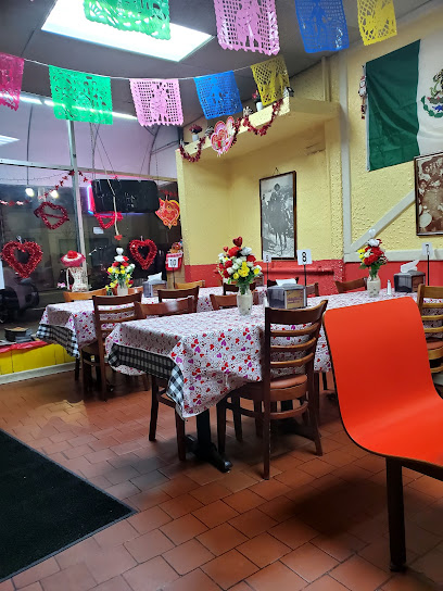 Antojitos Mexicanos Y Mas Restaurante - 91 Main St, South River, NJ 08882