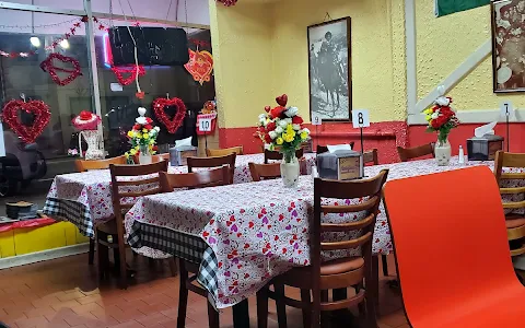 Antojitos Mexicanos Y Mas Restaurante image