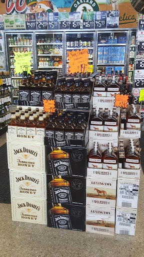Liquor Store «Broadway Liquors», reviews and photos, 2860 Broadway, Oakland, CA 94611, USA