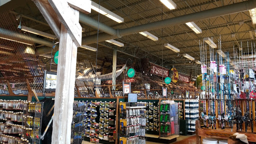 Sporting Goods Store «Bass Pro Shops», reviews and photos, 1972 Power Plant Pkwy, Hampton, VA 23666, USA