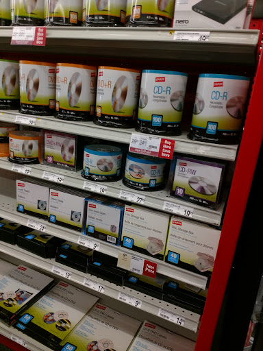 Office Supply Store «Staples», reviews and photos, 755 Lancaster Ave, Bryn Mawr, PA 19010, USA