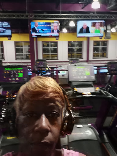 Gym «Planet Fitness», reviews and photos, 216 MacDade Boulevard, Folsom, PA 19033, USA