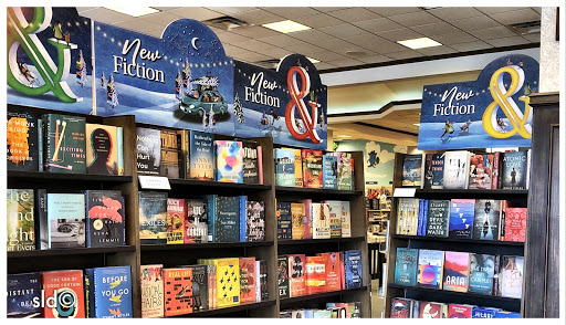 Book Store «Barnes & Noble», reviews and photos, 1701 Mallory Ln, Brentwood, TN 37027, USA