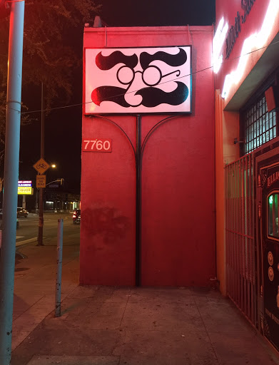 Pawn Shop «Elliott Salter Pawn Shop», reviews and photos, 7760 Santa Monica Blvd, West Hollywood, CA 90046, USA