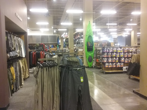 Camping Store «REI», reviews and photos, 49 Fitzgerald Street, Yonkers, NY 10710, USA