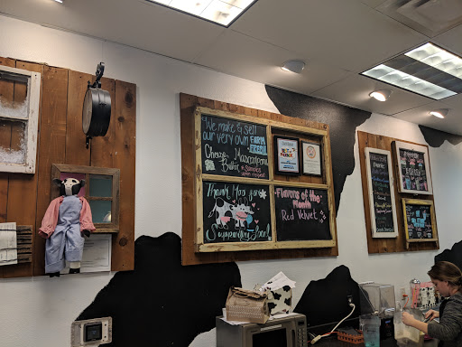 Ice Cream Shop «Udder Delights», reviews and photos, 1385 E Warner Rd #103, Gilbert, AZ 85296, USA