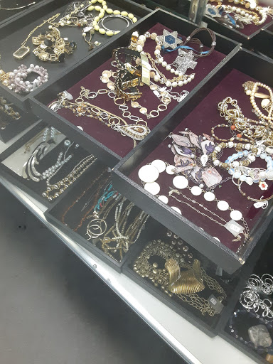 Thrift Store «Goodwill Port Orange», reviews and photos, 1752 Dunlawton Ave, Port Orange, FL 32129, USA