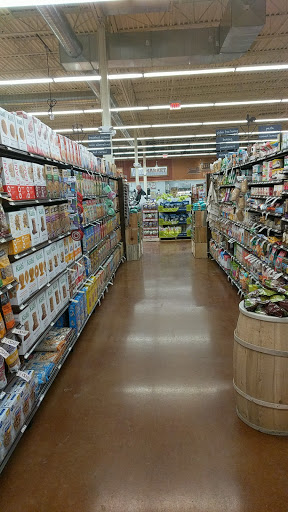 Grocery Store «Fresh Thyme Farmers Market- Downers Grove», reviews and photos, 325 Ogden Ave, Downers Grove, IL 60515, USA