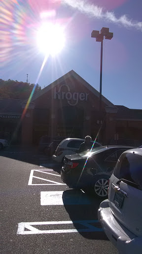 Grocery Store «Kroger», reviews and photos, 200 Mount DeChantal Rd, Wheeling, WV 26003, USA