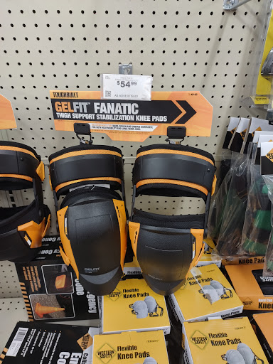 Hardware Store «Harbor Freight Tools», reviews and photos, 7520 W 159th St, Orland Park, IL 60462, USA