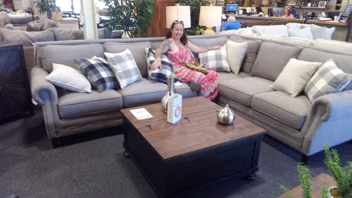 Furniture Store «Northwest Furniture Outlet», reviews and photos, 23300 S Hwy 99 E, Canby, OR 97013, USA
